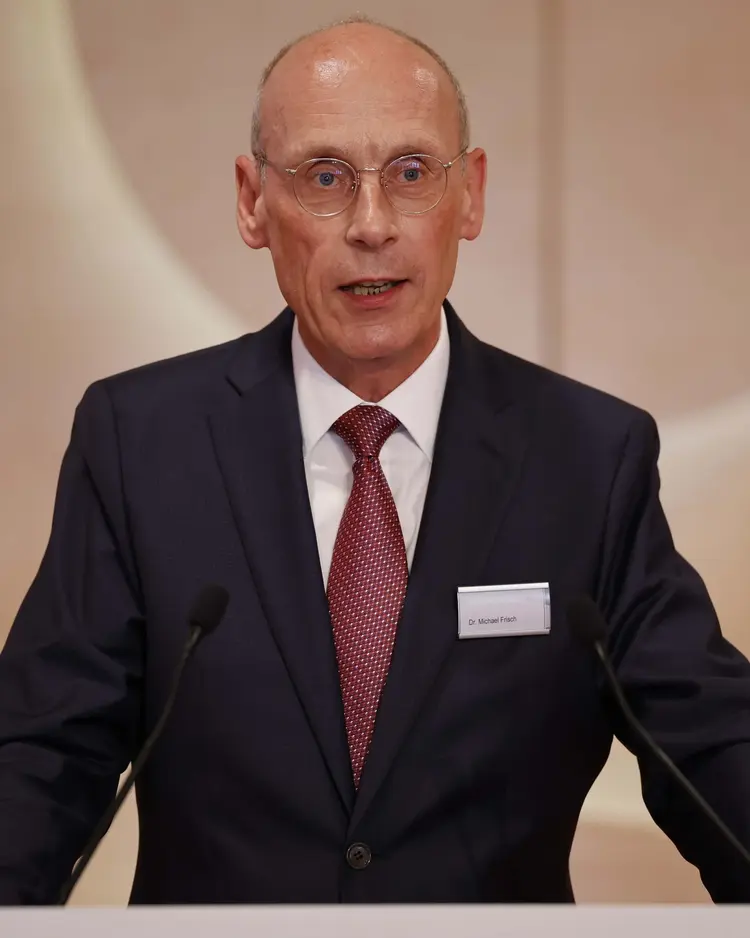 Oberkirchenrat Dr. Michael Frisch