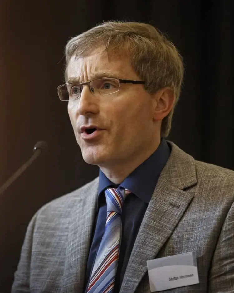 Stefan Hermann