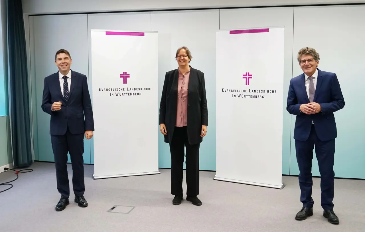 Im November wurden die drei Kandidierenden für die Wahl des Landesbischofs bzw. der Landesbischöfin 2022 vorgestellt.