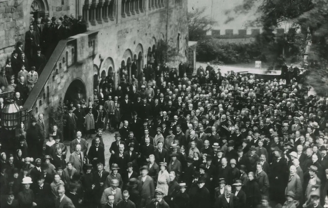 Delegierte des Konvents besuchen die Wartburg.