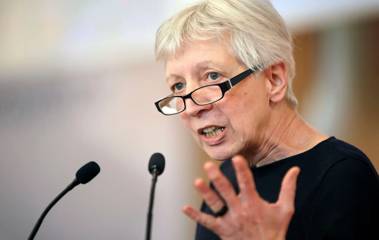 Eva Glock während einer Debatte in der Landessynode.