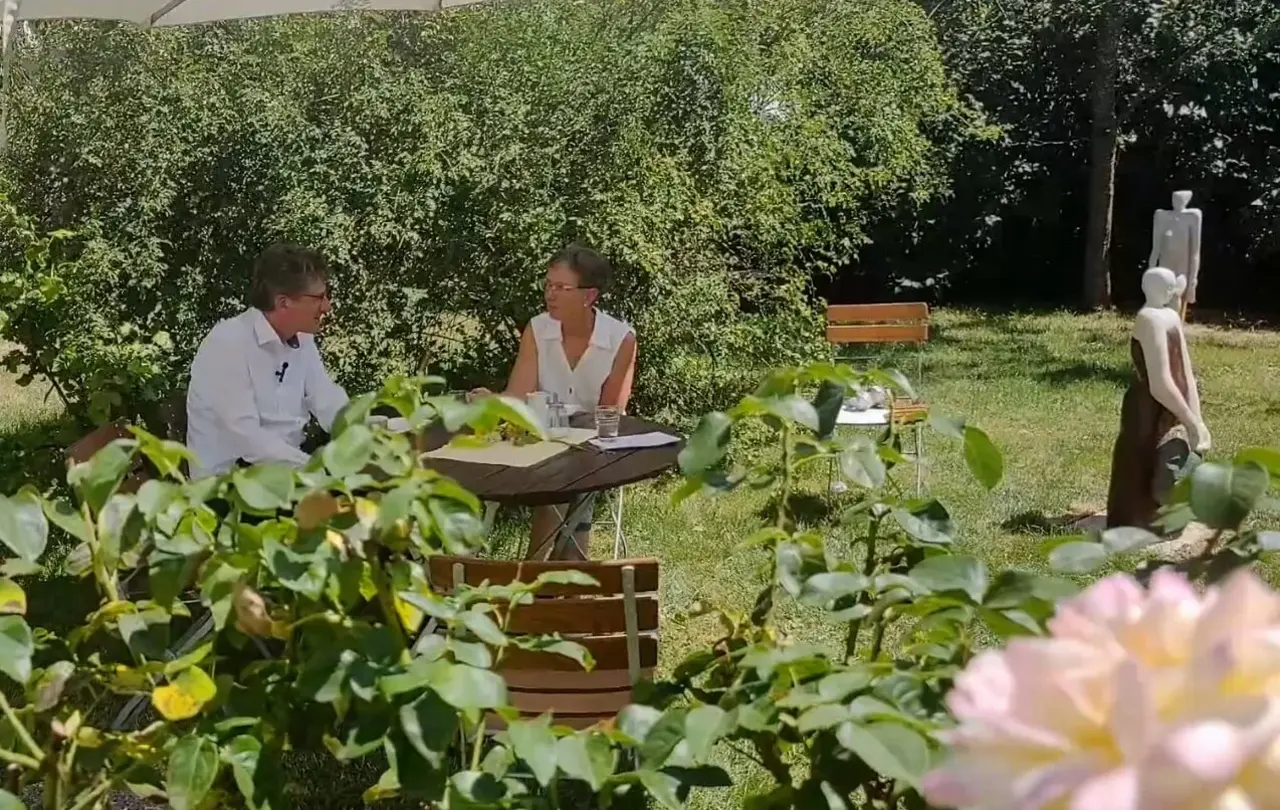 Einmal im Monat öffnet in der Kirchengemeinde das „Café am Pfarrgarten“.