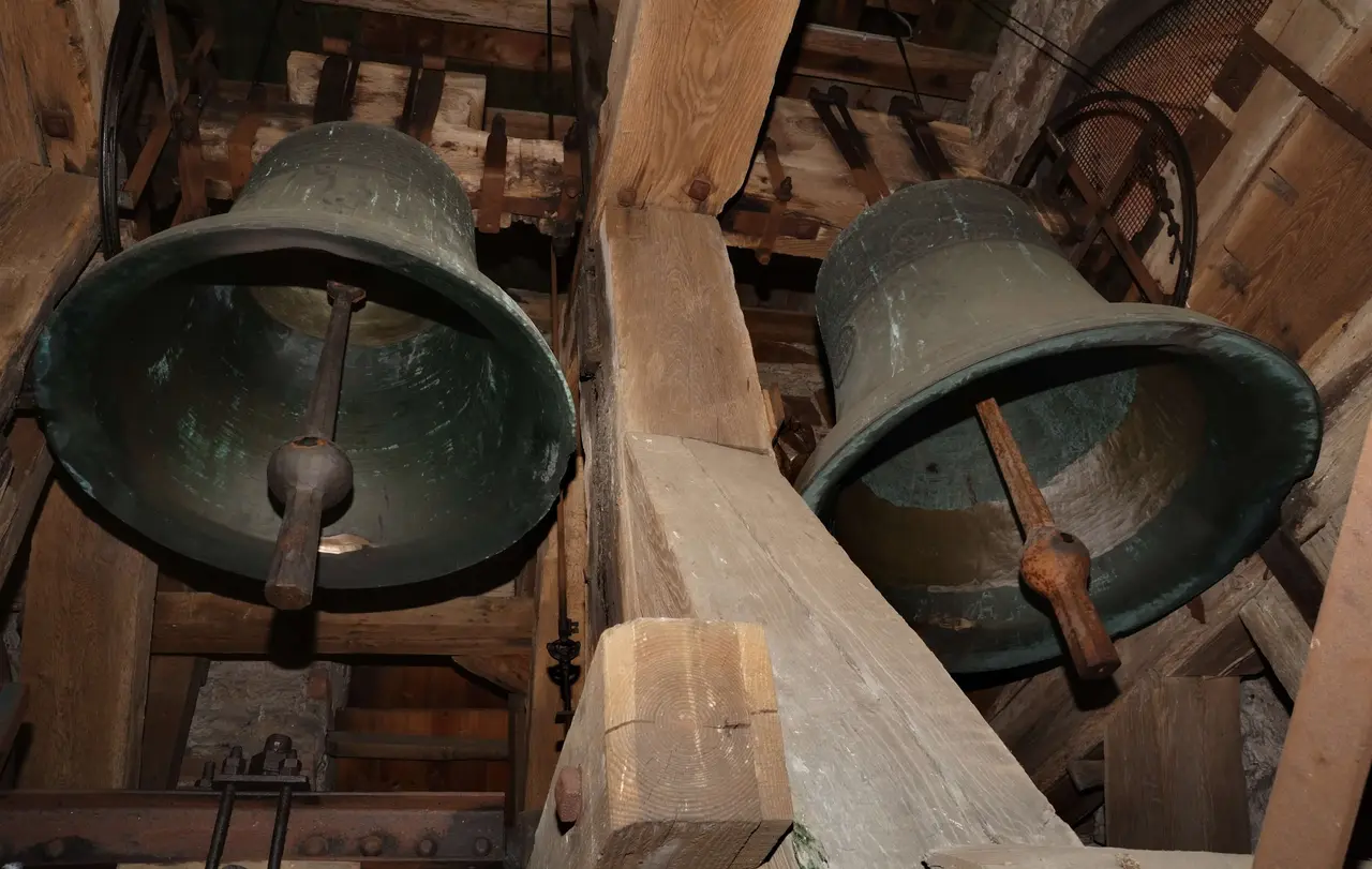 Am Montagabend werden in ganz Baden-Württemberg Kirchenglocken das diesjährige Ökumenische Hausgebet im Advent einläuten (Symbolfoto).