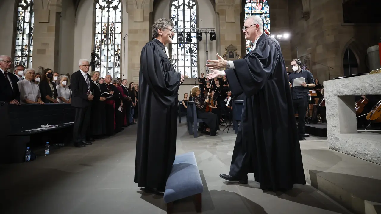 Gottesdienst und Festakt zur Verabschiedung von Landesbischof Frank Otfried July und Amtseinfhrung von Ernst-Wilhelm Gohl.