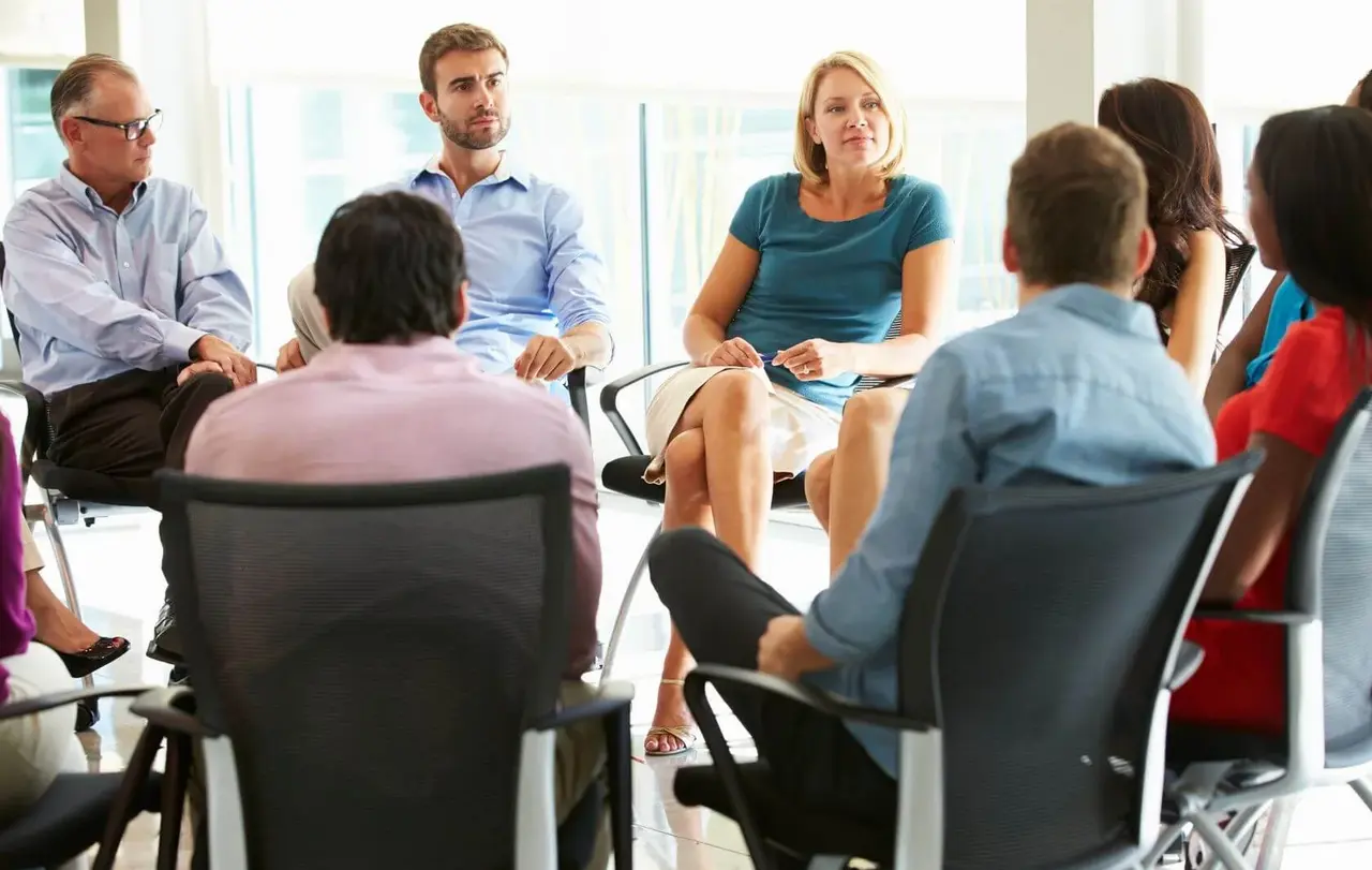 Die Erwachsenenbildung der großen Kirchen in Baden-Württemberg erreicht über 2,3 Menschen - auch in den kleinsten Dörfern und Gemeinden.