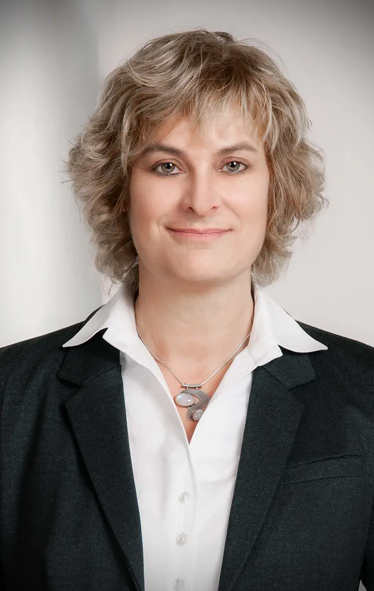 „Unsere Schulseelsorger und Schulseelsorgerinnen sind an den Schulen vielerorts als Teams tätig, es ist also sinnvoll, diese auch schon gemeinsam auszubilden“, so Ordinariatsrätin Ute Augustyniak-Dürr.